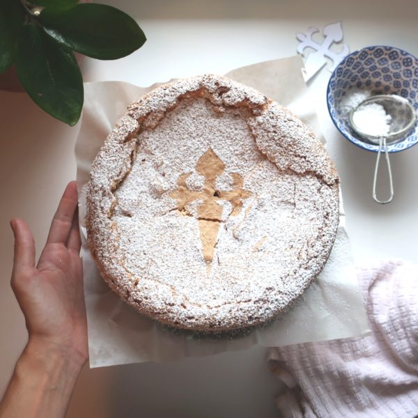 Torta de Santiago (Almond Cake) 9"